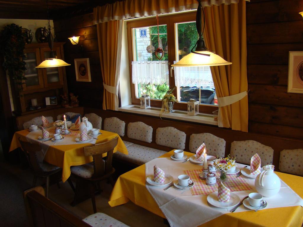 Landhaus Teufl Bed & Breakfast Faistenau Exterior photo